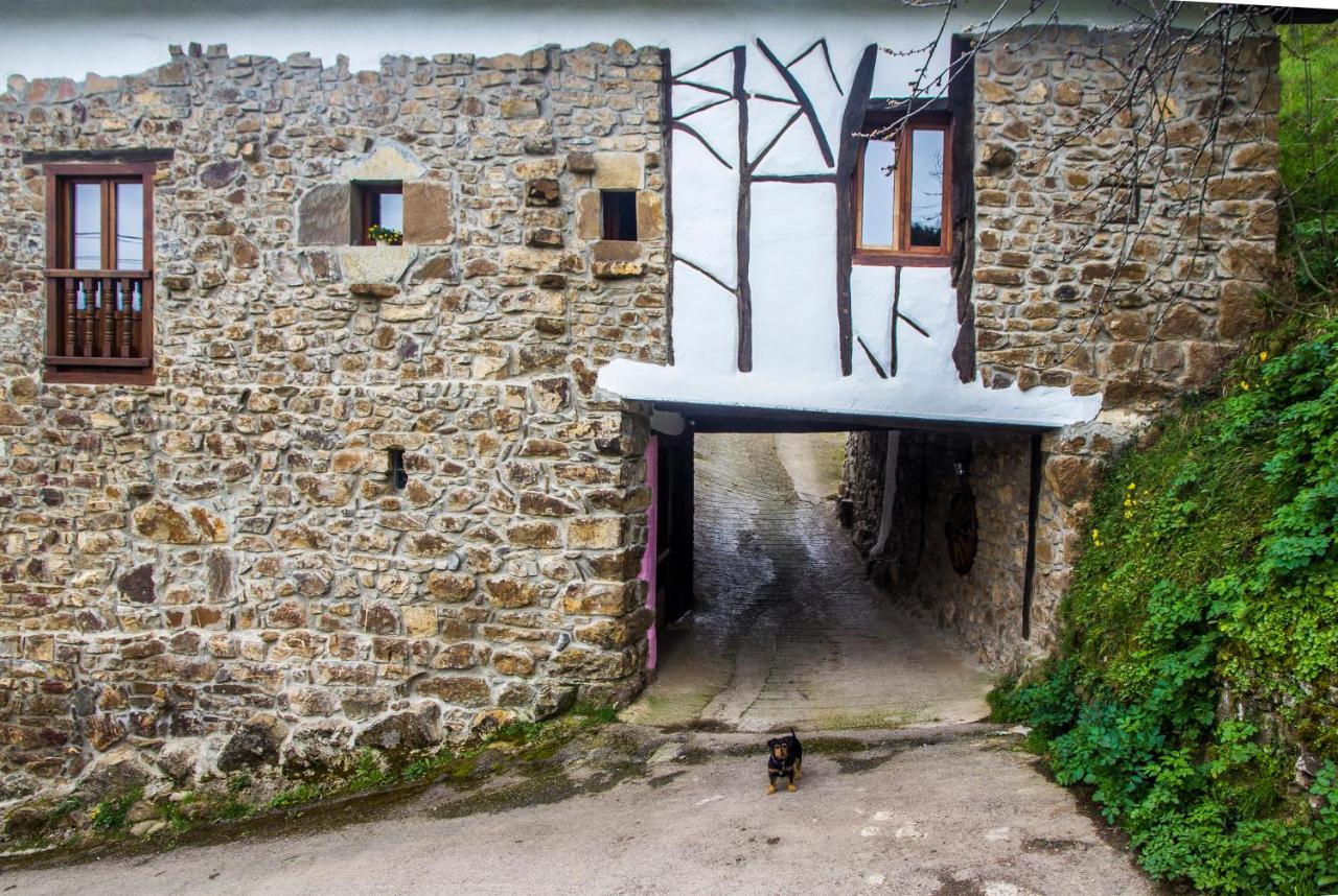 El Desvan Armano Exteriör bild